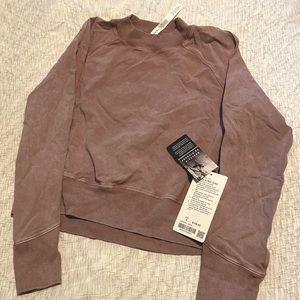 BNWT lululemon ready to roll crew neck sz 6
